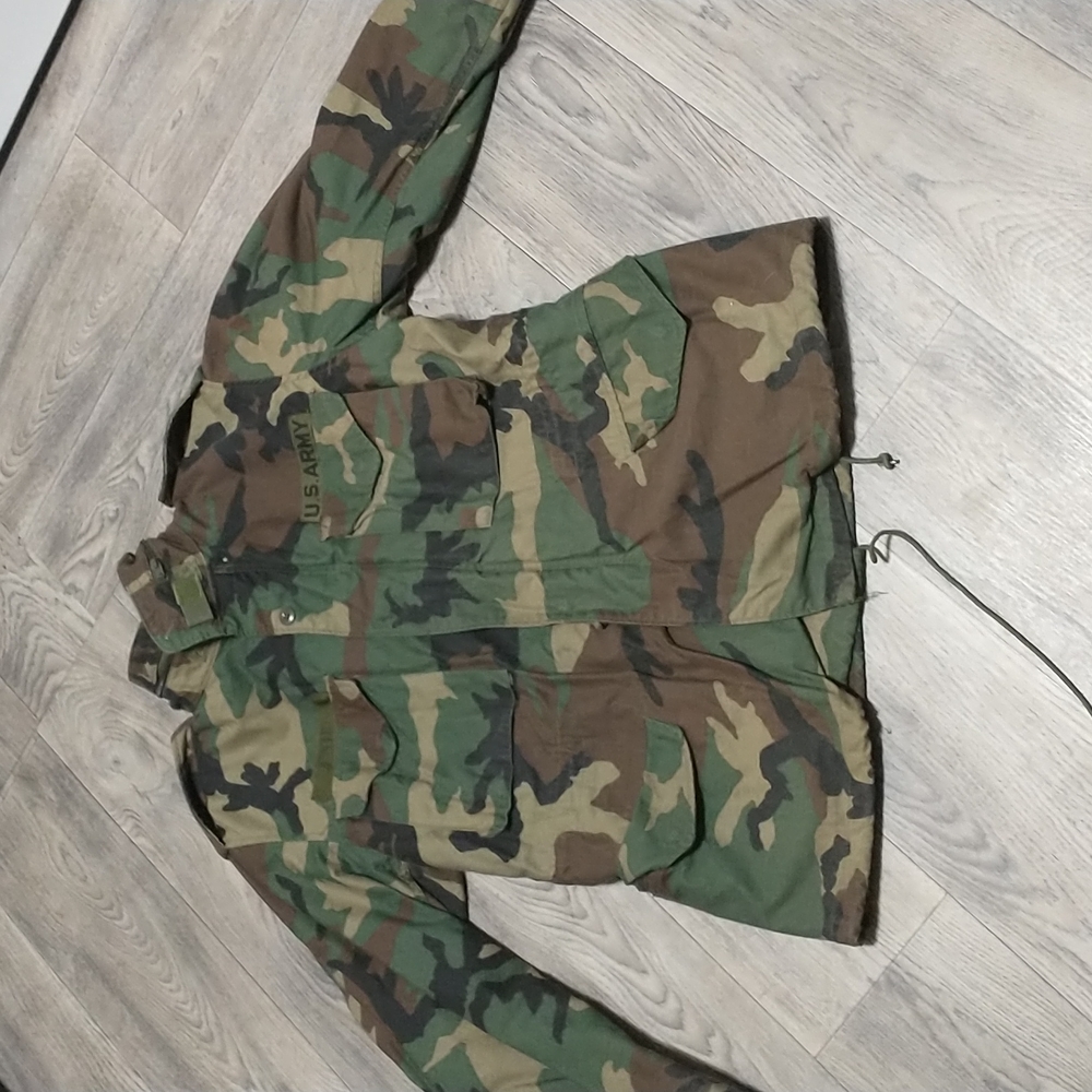 Vintage VTG Army Woodland Camo Field Coat Jacket Size Medium Regular